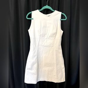 EUC. ZARA Collection white sundress with pockets. Size Large.